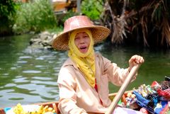 Bankok river cruise