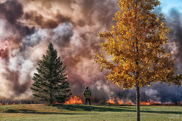 Longmont Fire with Fireman 0523-72dpi.jpg